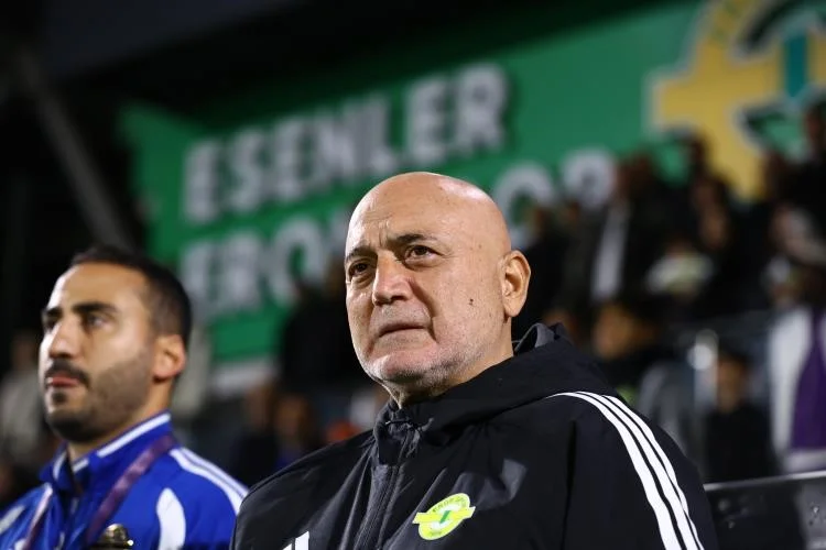 Hikmet Karaman: &Prime;1-0’dan geri dönerek skoru 3-2’ye getirdik&Prime;