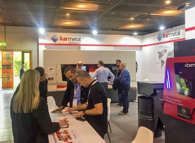 Karmetal son teknoloji makineleri ile Almanya’da