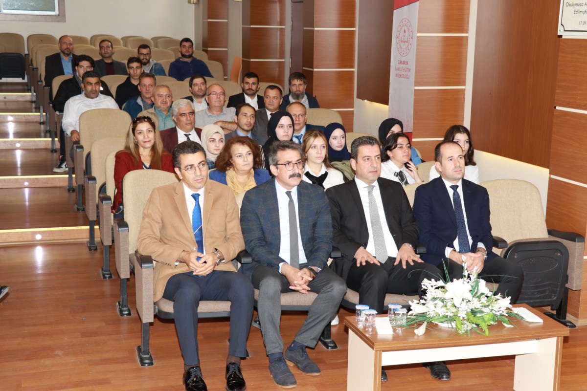 Sakarya İl Millî Eğitim Müdürlüğü Erasmus+ Mesleki Eğitim Akreditasyonu Sertifika Töreni Gerçekleştirildi