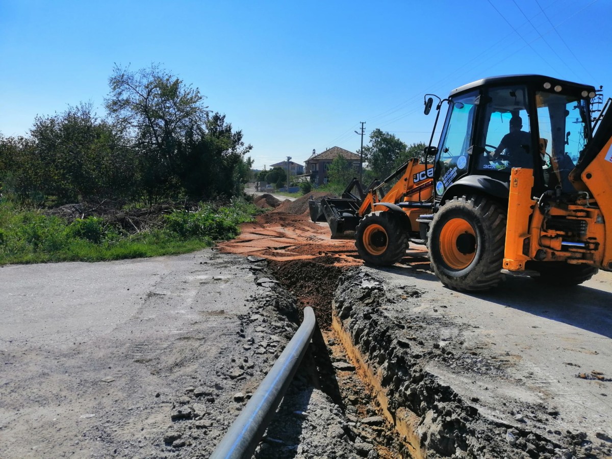 Sinanoğlu’nun içmesuyu sorununa Büyükşehir’den 14 bin metrelik altyapı hattı ile çözüm