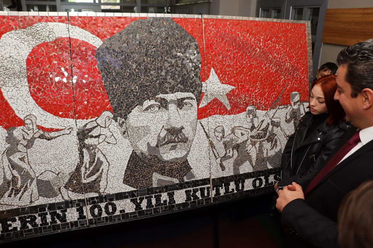Sanat Sakarya Projesi Kapsamında 100 e 1 Kala Temalı Resim Sergisi