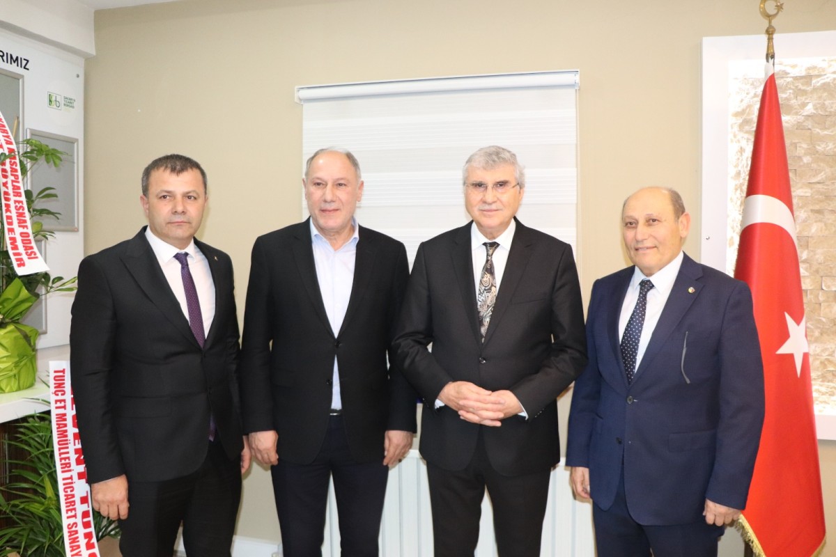 Sakarya Ticaret Borsasına hayırlı olsun ziyaretleri sürüyor.