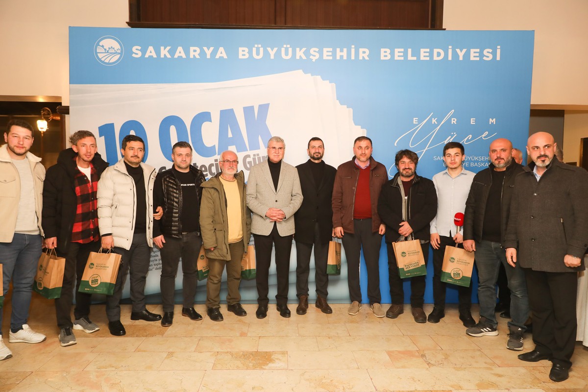 Yüce gazetecileri özel günde misafir etti: “Siz toplumun gören gözü, duyan kulağısınız”