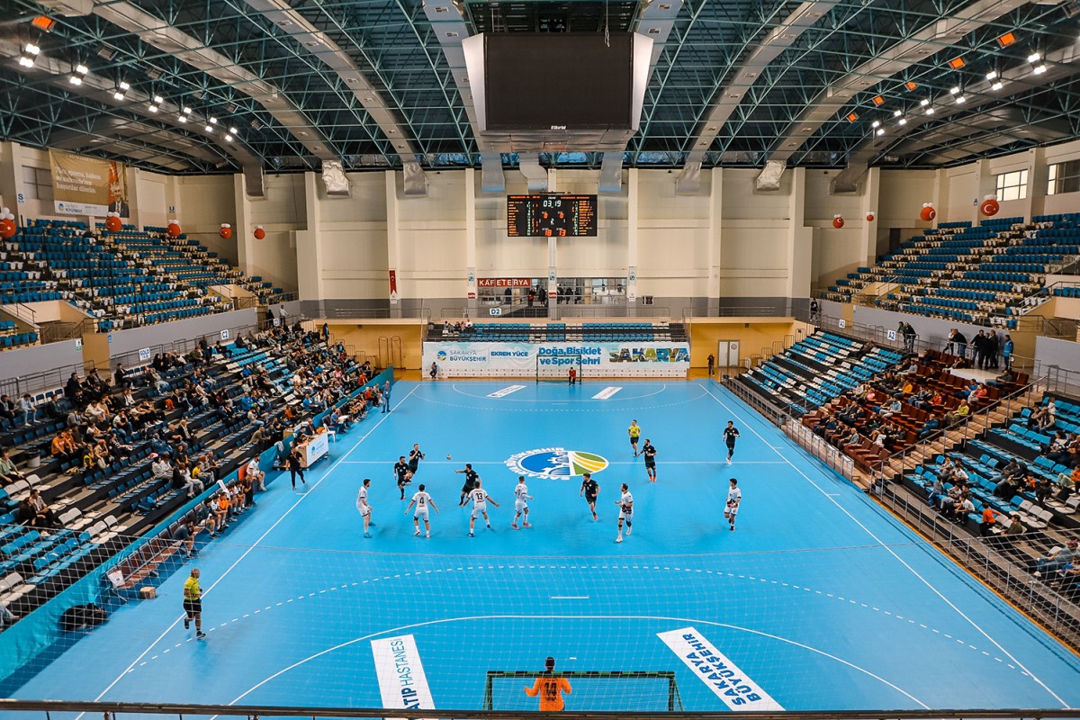 Zirve takibini sürdüren Büyükşehir Hentbol’un konuğu Spor Toto