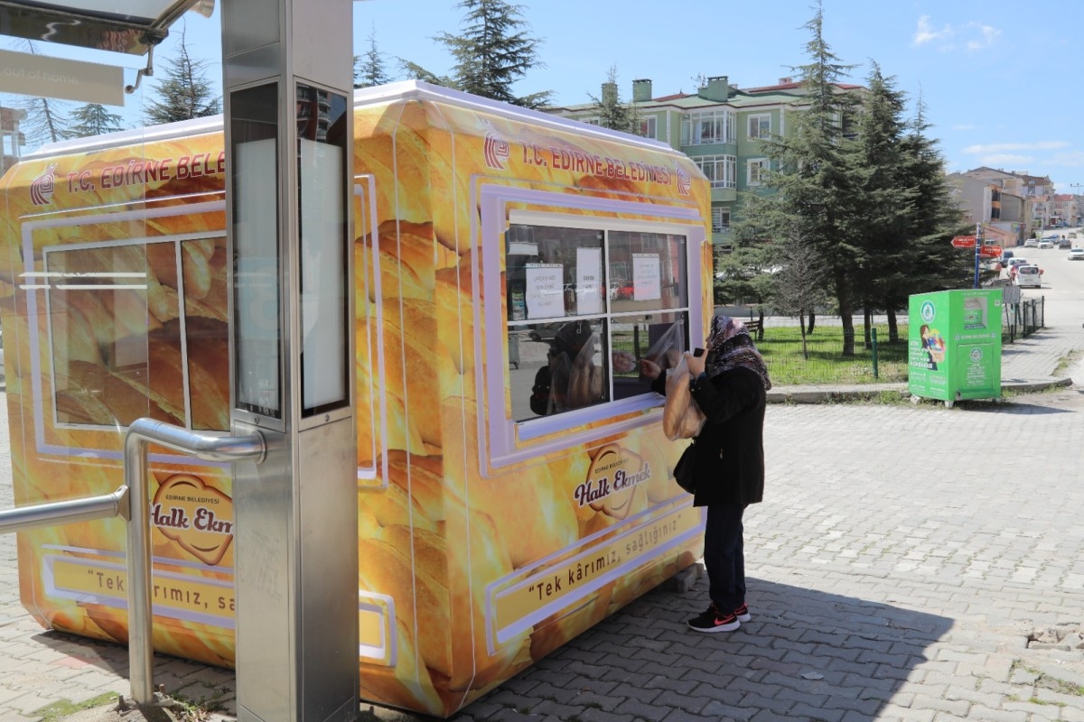 Edirne'de Yeni Halk Ekmek Büfeleri 