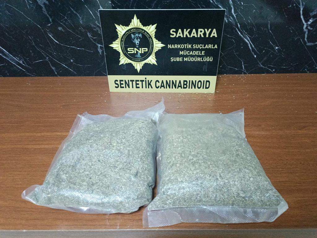 10 kilo 286 gram bonzai ele geçirildi