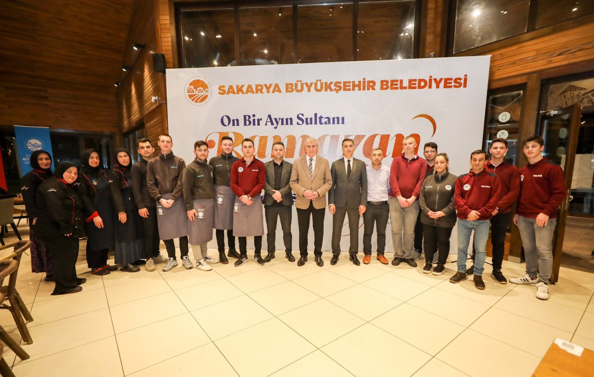 “İlk günden itibaren kardeşlerimizin yanındayız”