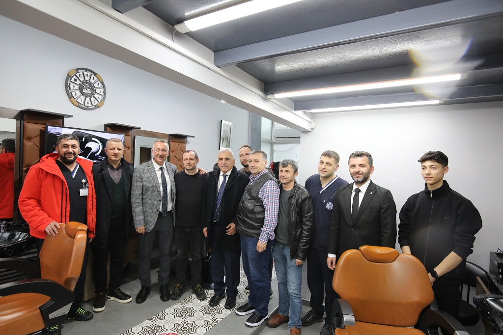 AK Parti Vefa Demektir
