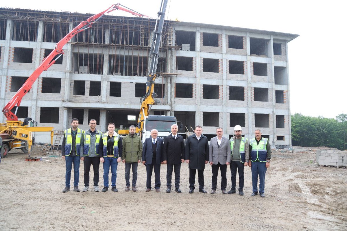 BÜLBÜL: DEVLET BAHÇELİ FEN LİSESİ GURUR VERİCİ BİR ESERDİR