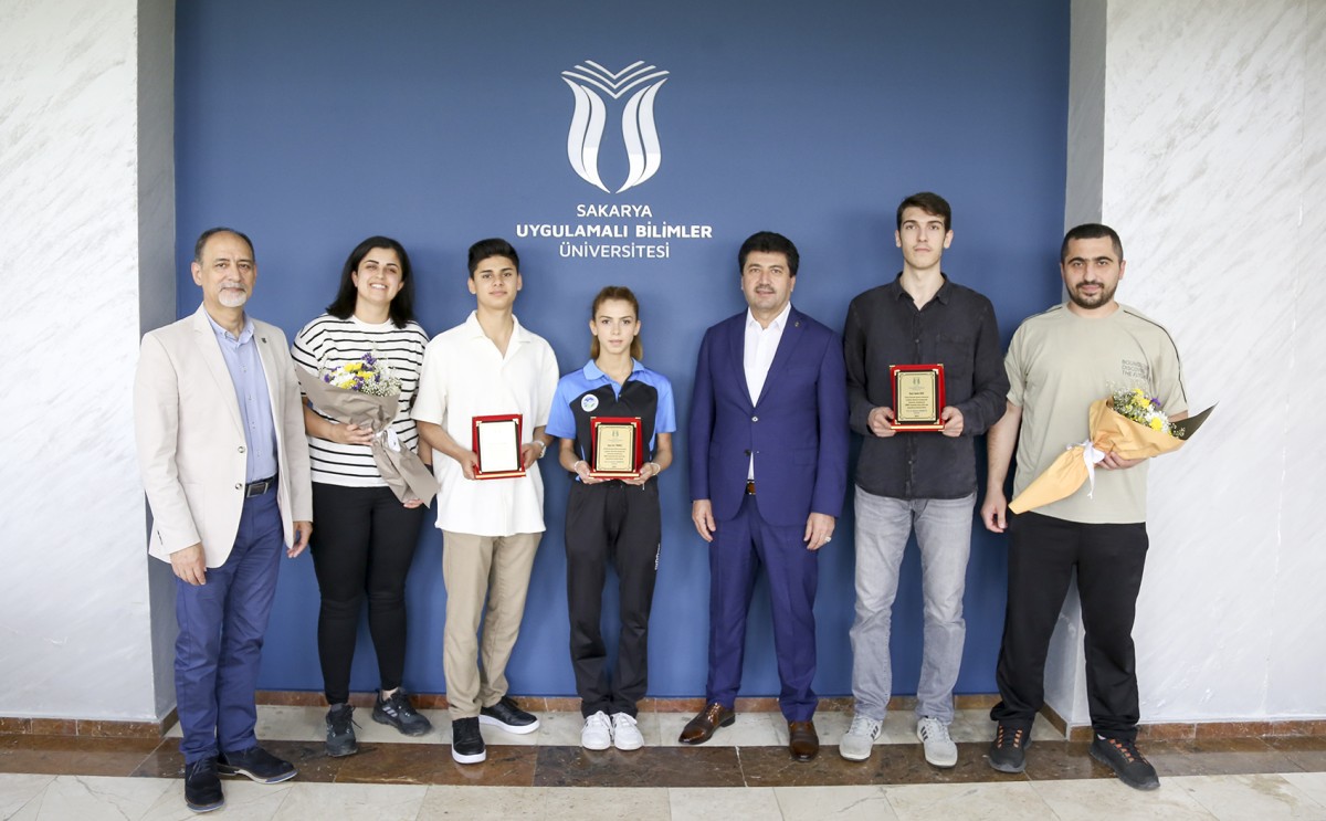 SUBÜ’nün başarılı sporcuları bir araya geldi