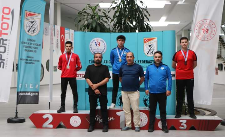 Büyükşehir sporcusundan  şampiyonada tam isabet