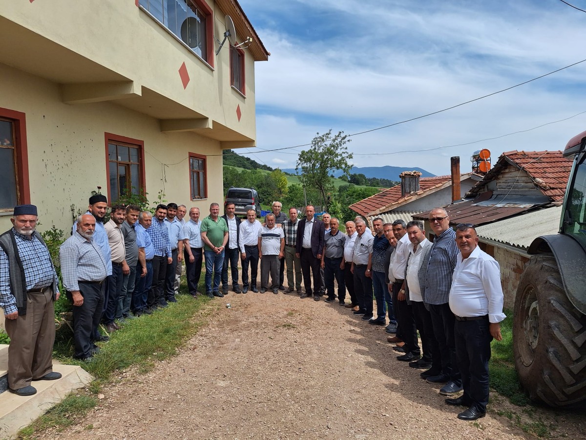 KAYA VE ATALAY TARAKLI’DA KEMALLER MAHALLESİ GELENEKSEL HAYIR PİLAVINA KATILDI