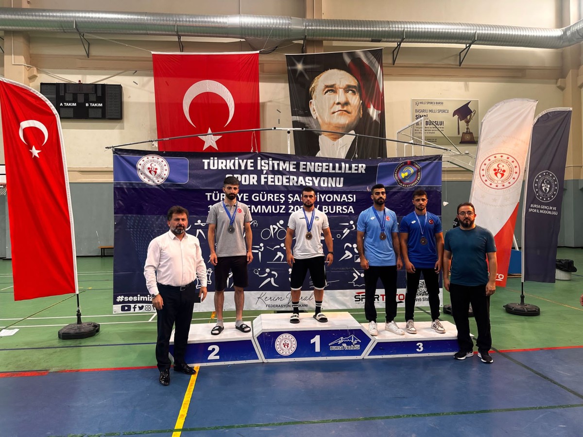 Türkiye Şampiyonu olan  Büyükşehir sporcusuna Milli gurur