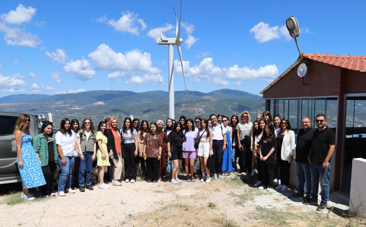 SEDAŞ’ın Next projesinde öğrenciler enerji santralini ziyaret  etti