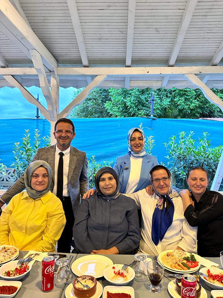 SEAH’ta emekliye ayrılan personele plaket verildi