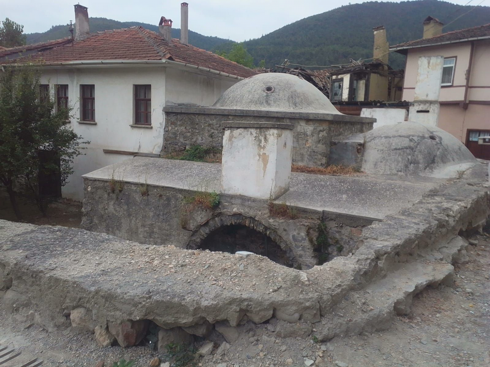 Taraklı’da Tarihi Osmanlı Hamamı İlgi bekliyor