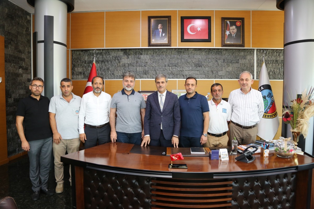 Serdivan’da Toplu Sözleşme İmzaları Atıldı