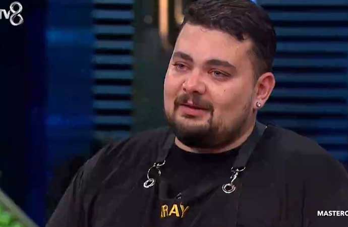 Gözyaşları içinde veda etmişti: MasterChef Eray'ın sözleri olay oldu