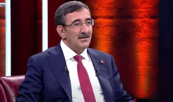 Cumhurbaşkanı Yardımcısı Yılmaz'dan emekli maaşı, enflasyon ve kıdem tazminatı açıklaması