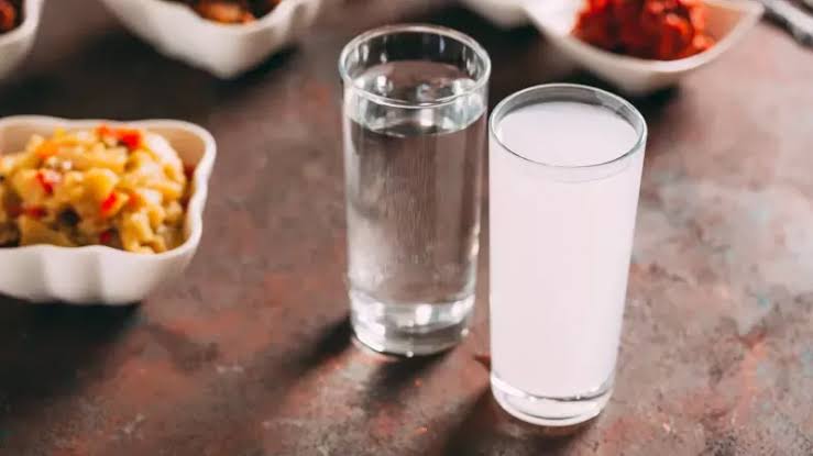 Rakıya zam geldi 