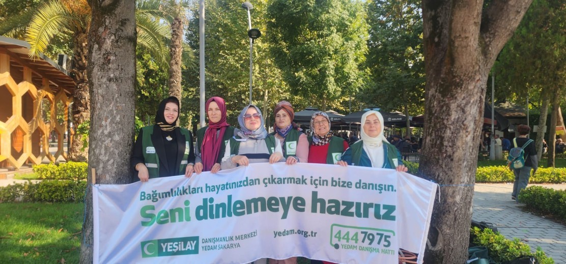 Farkındalık standı açtılar