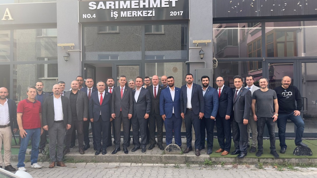 SAKARYA MİLLETVEKİLİ ÜMİT DİKBAYIR HÜRRİYETÇİ EĞİTİM SEN'İ ZİYARET ETTİ