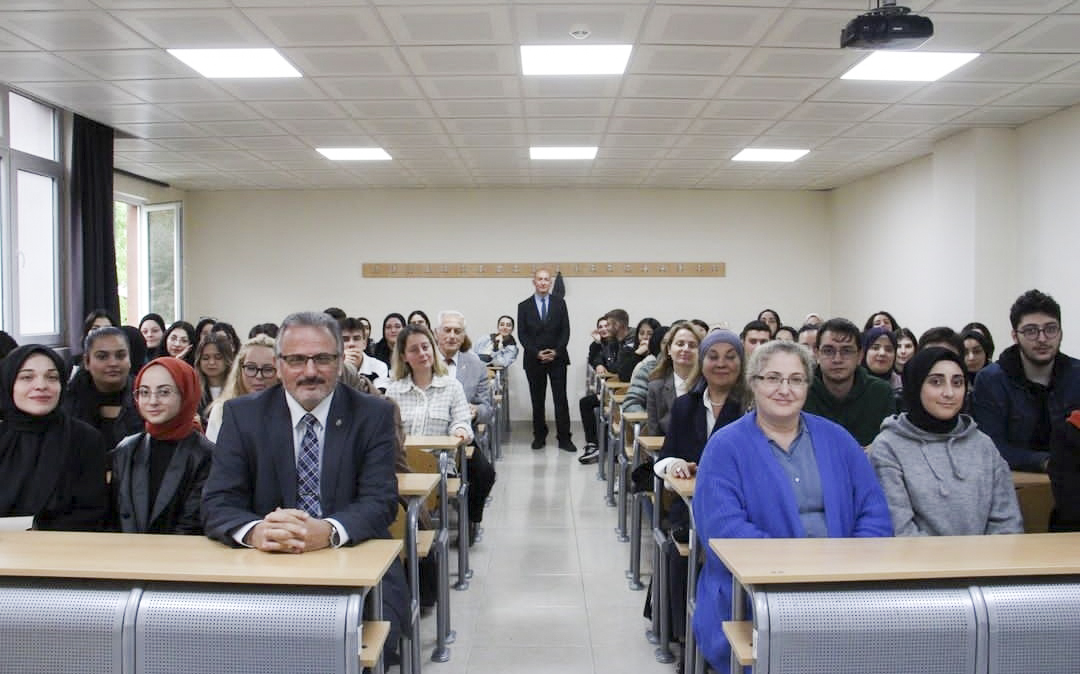 Muhasebenin 3 kuşağı SUBÜ’de bir araya geldi