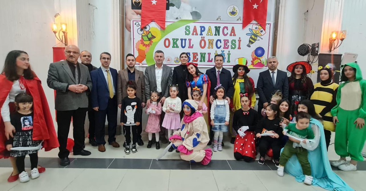 Başkan Özen, Sapanca’da Kutlanan Okul Öncesi Şenliğine Katıldı