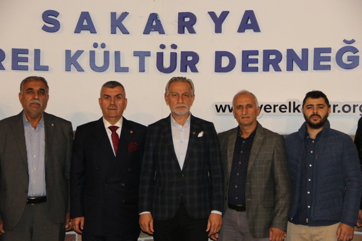 Akyazı Belediye Başkan Aday Adayı Mimar Sami Kafadar Sakarya Yerel Kültür Derneği’ni Ziyaret Etti