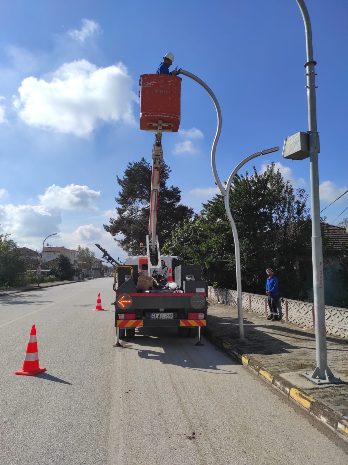 SEDAŞ, Düzce Çilimli İlçesindeki aydınlatma çalışmalarını  sürdürüyor