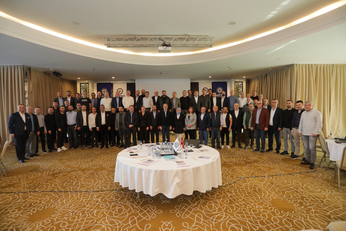 Doç. Dr. Atılım Murat Türkiye Ekonomisinin Gelecek Projeksiyonunu SATSO  Çalıştayı’nda Değerlendirdi