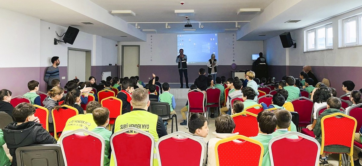 SUBÜ’de gönüllülük çalışmaları ödüllendirildi