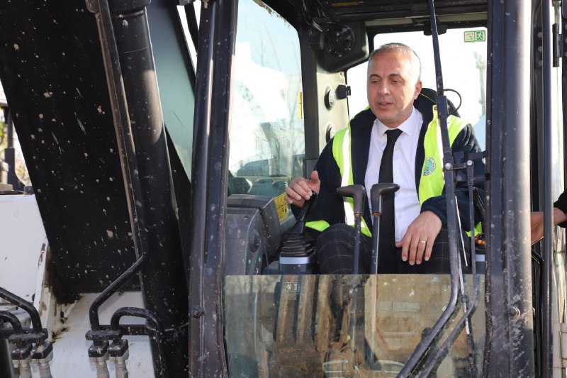 ALTYAPI YATIRIMLARIYLA YAĞMUR ÇİLE OLMAKTAN ÇIKTI
