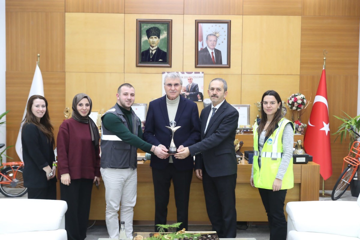 Sakarya’nın gurur günü Büyükşehir AB referanslı ödülün  sahibi oldu