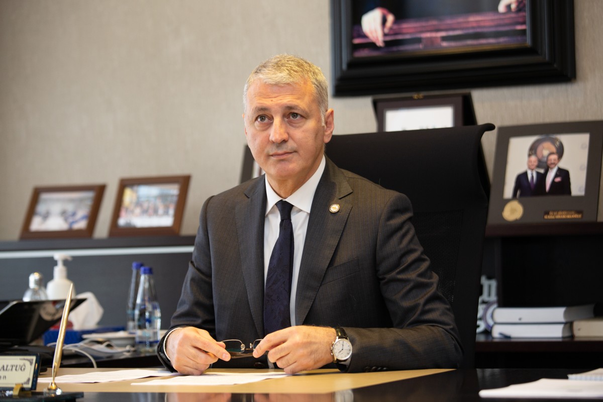 Başkan Altuğ; “Ülkemiz ve Milletimiz Bir Daha Böyle Bir Acı Yaşamasın”