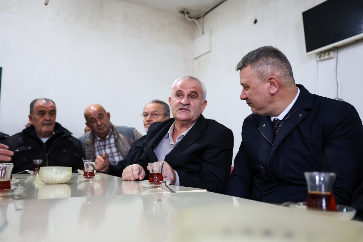 OSMAN ÇELİK BEŞKÖPRÜ’DE VATANDAŞLAR VE ESNAFLA BULUŞTU