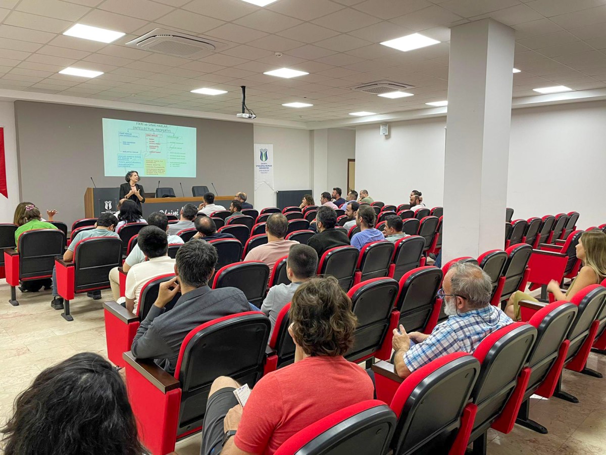 SUBÜ’den patent süreçlerine ilişkin eğitim