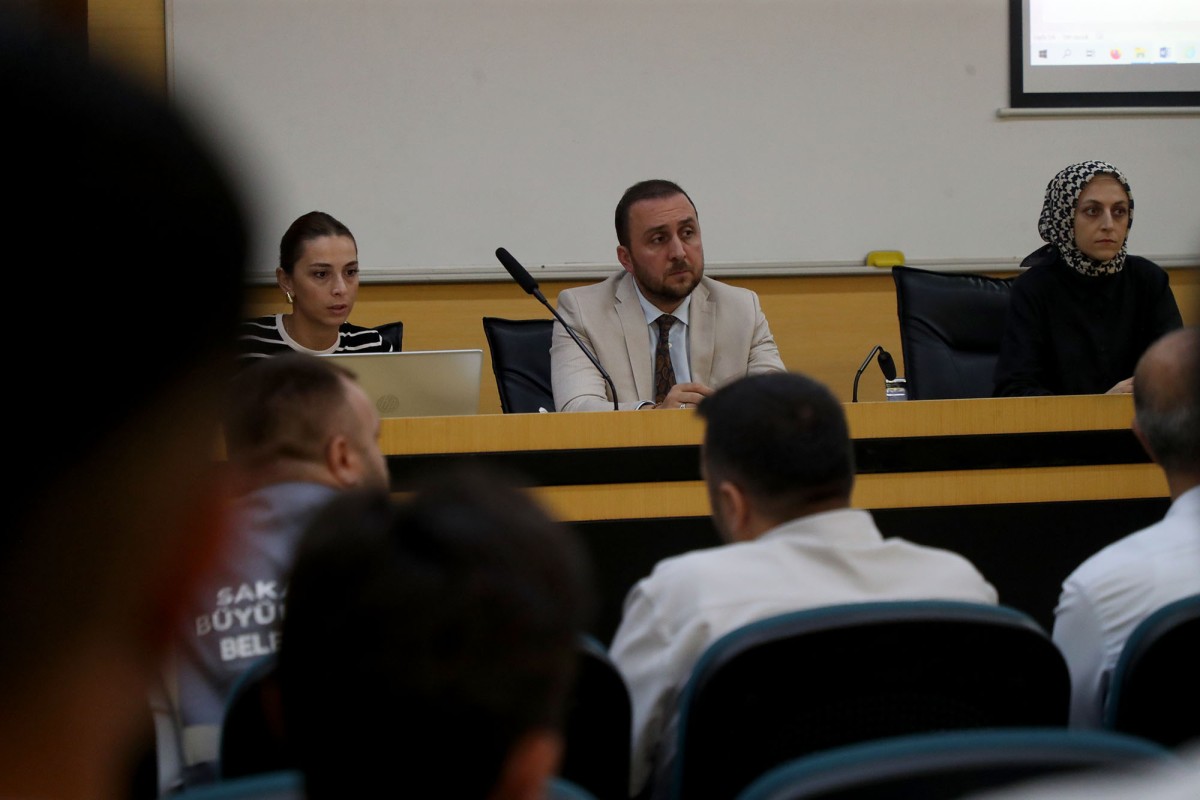Büyükşehir Sakarya’nın geleceğini  akıl, bilim ve istişareyle belirliyor