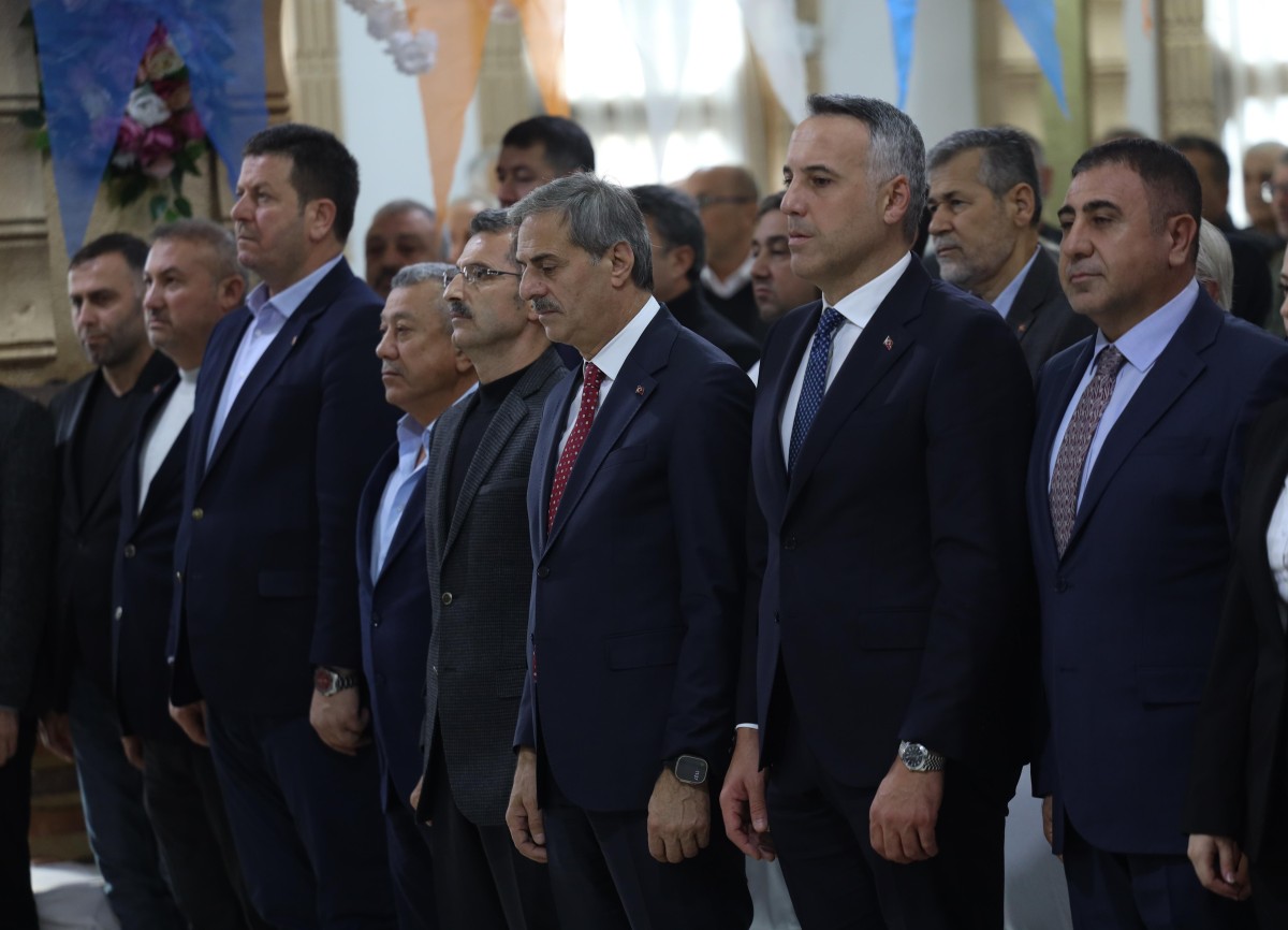 “Milletimize ve memleketimize hizmet için gayretle çalışıyoruz”
