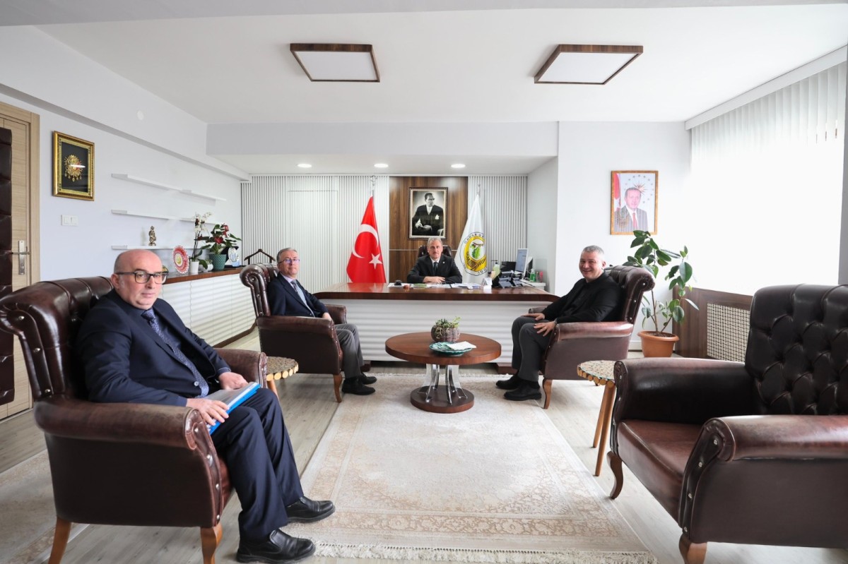 Başkan Osman Çelik’ten Sakarya Orman Bölge Müdürlüğü’ne Ziyaret
