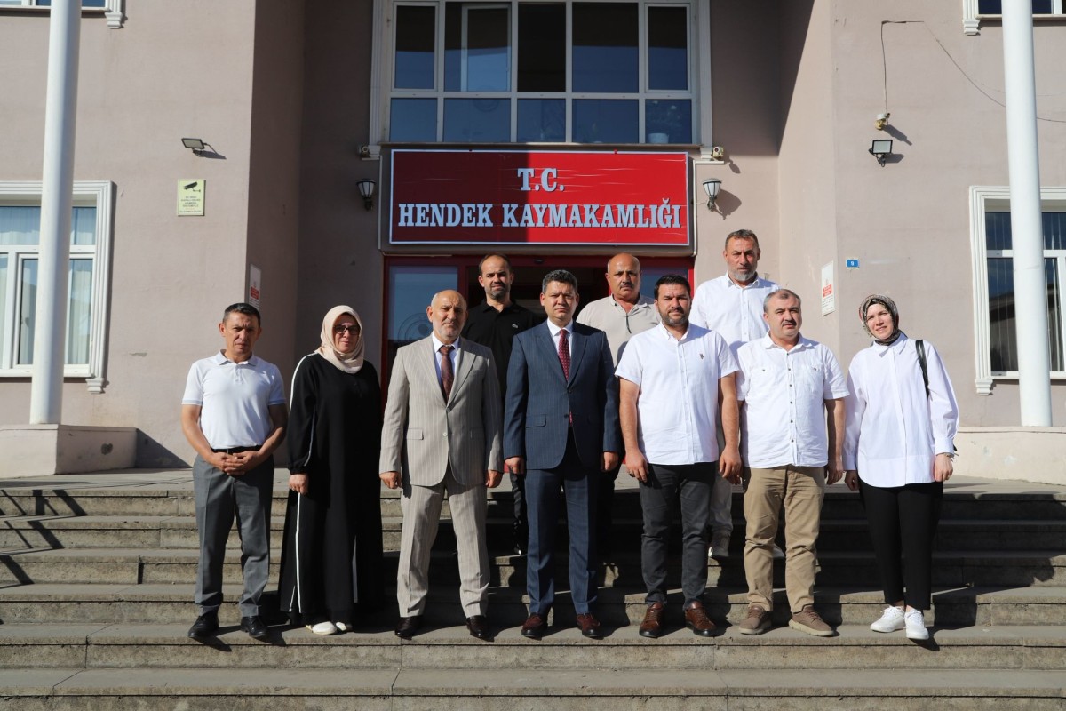 BAŞKAN İRFAN PÜSKÜLLÜ’DEN KAYMAKAM GÖKPINAR’A HAYIRLI OLSUN ZİYARETİ