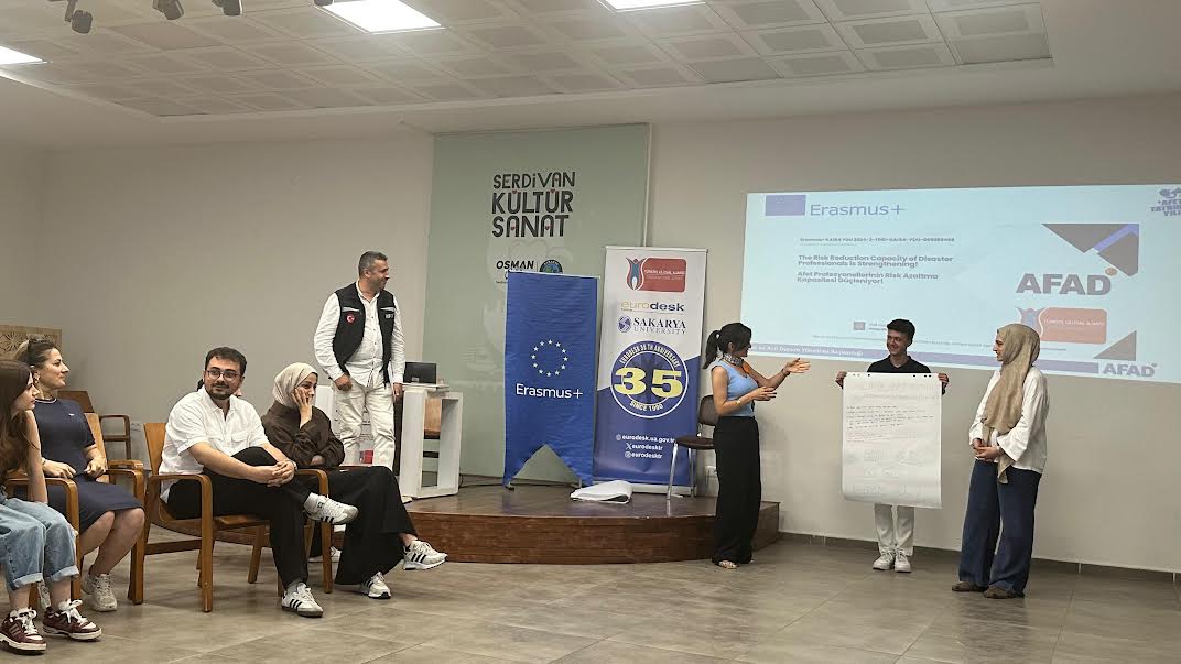 Gençlerin Afet Süreçlerindeki Rolü Güçleniyor