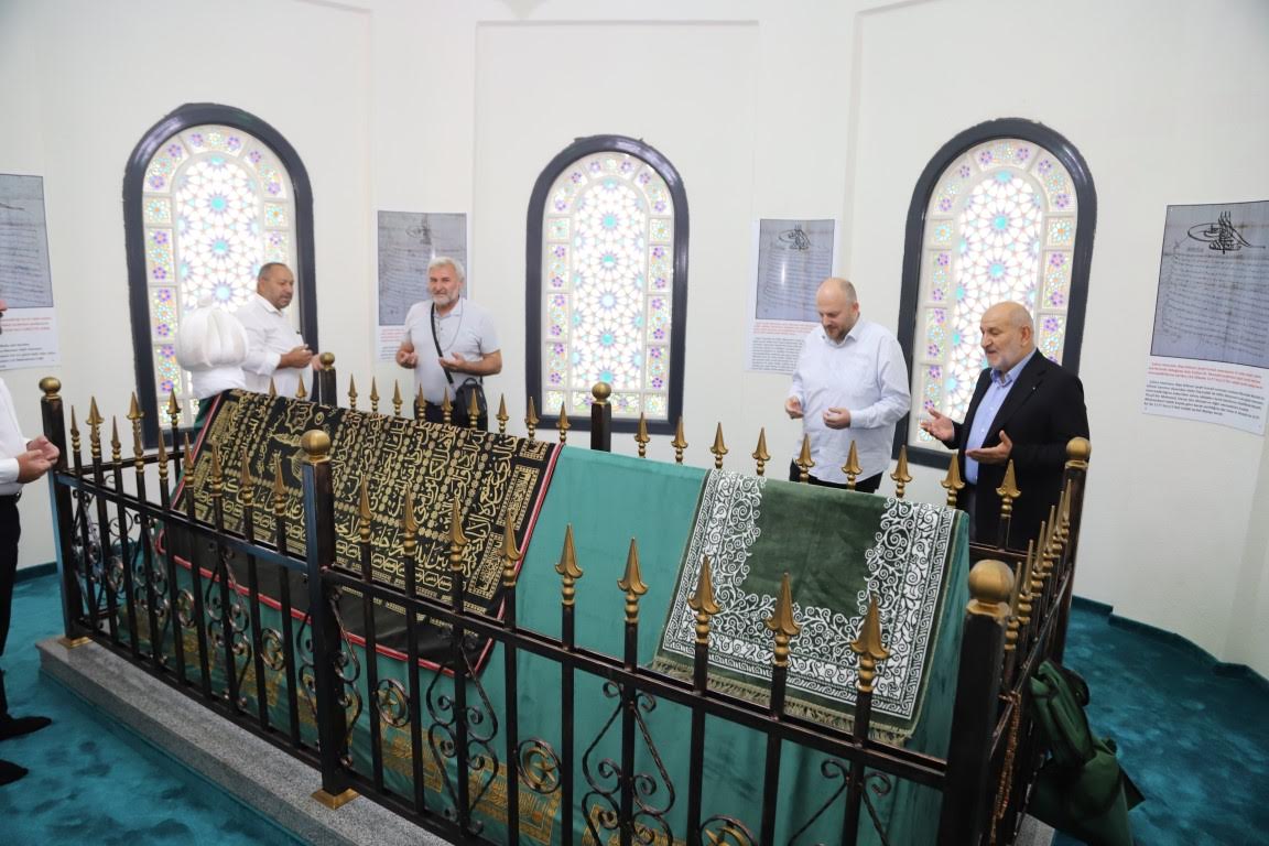Şeyh İzzeddin İsmail Efendi, Hendekte Dualarla Anıldı 