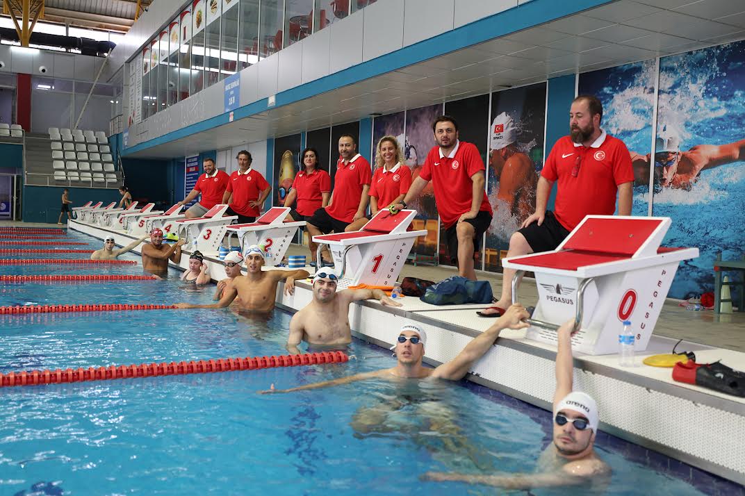 Özel Sporcular Yüzme Milli Takımı Sakarya’da Kampa Girdi