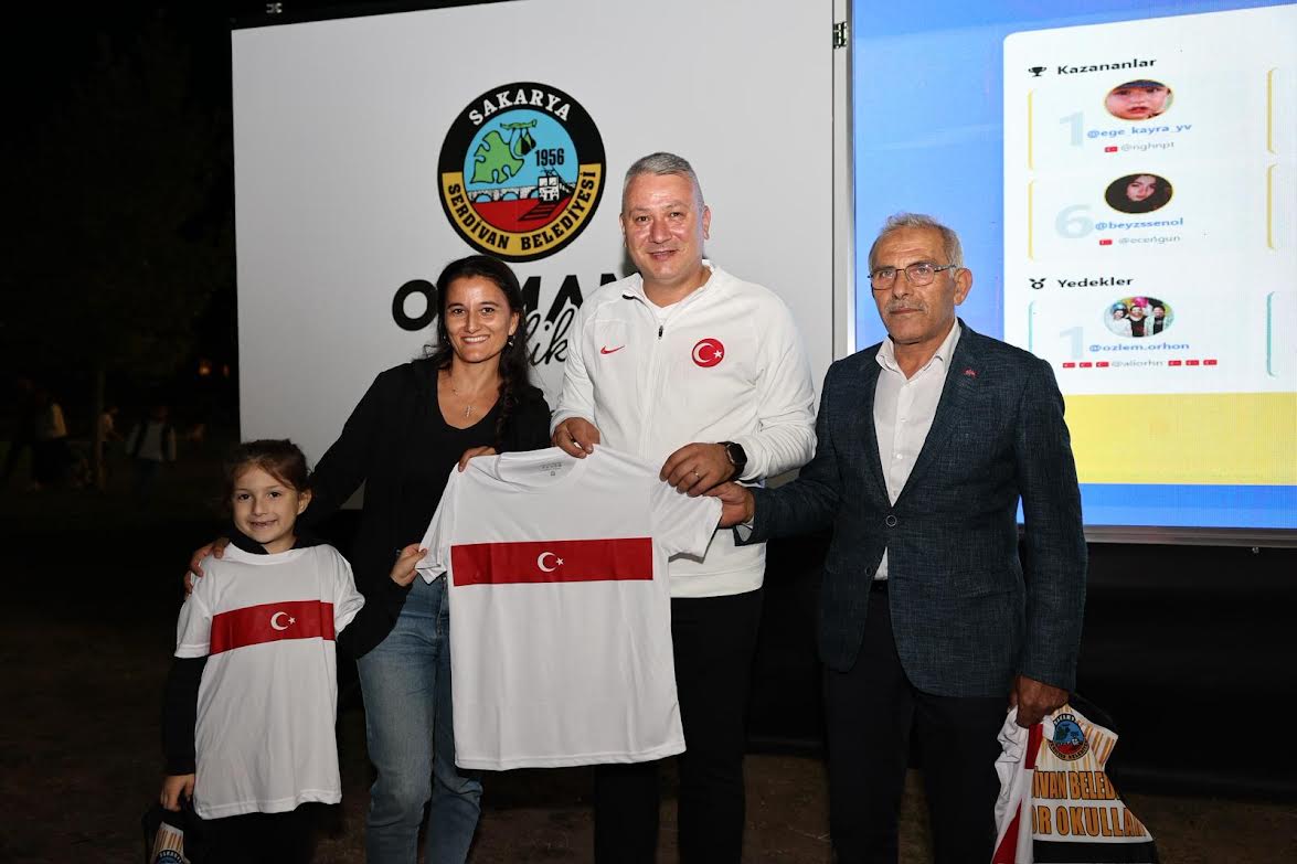 Milli Heyecan Serdivan Millet Bahçesi’nde Hiç Bitmedi