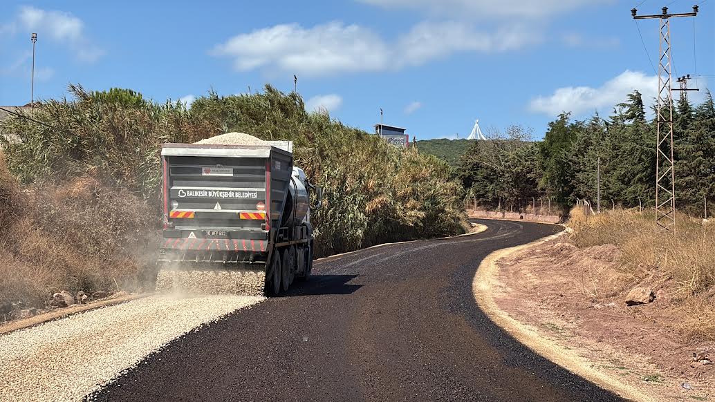 Son Kurşun Anıtı’na Giden Yolu Asfaltla Buluşturdu