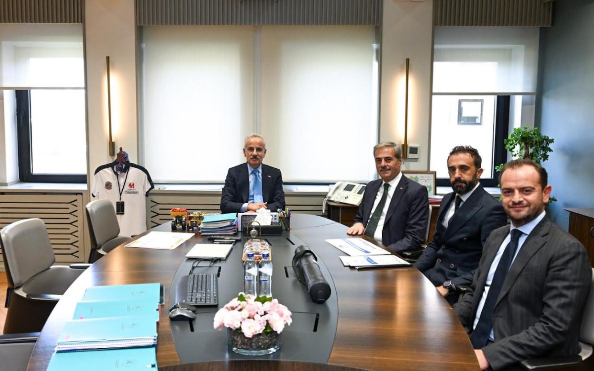 Alemdar: Şehri Tarihi Ulaşım Yatırımlarıyla Buluşturacağız