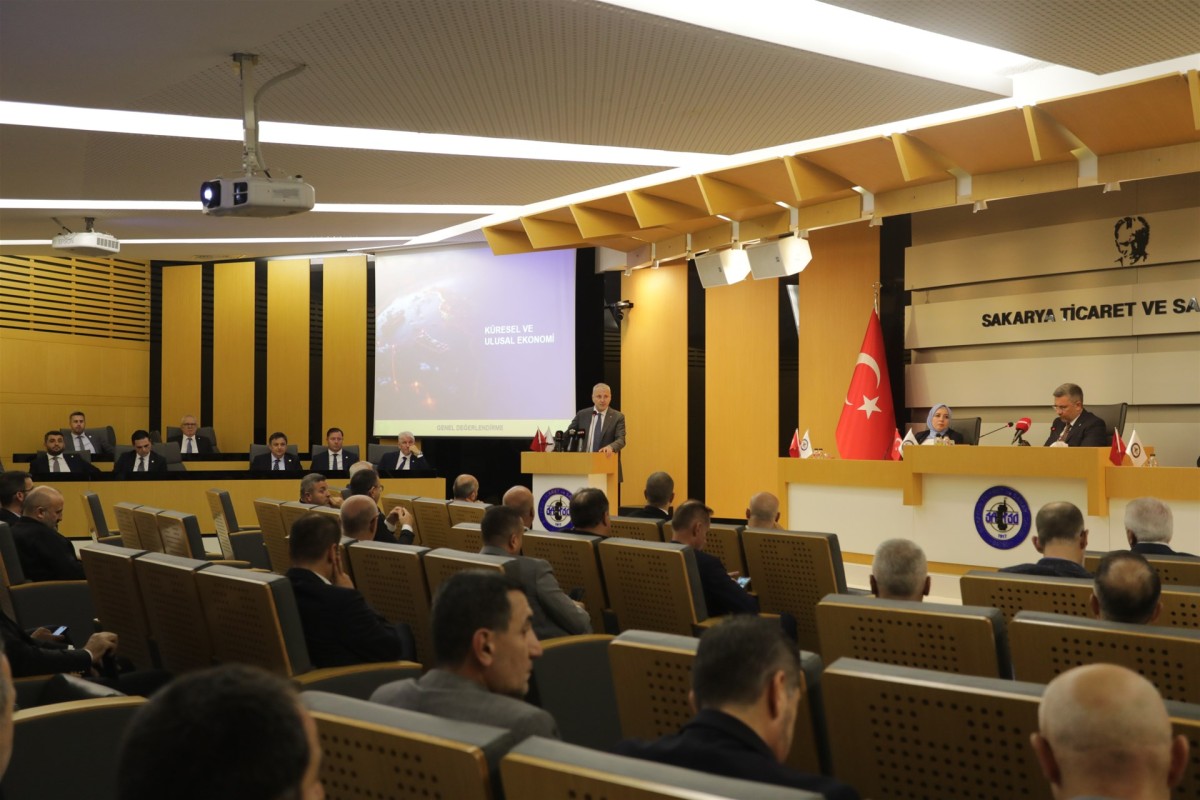 Altuğ: İş Dünyamız Finansmana Erişim Sorunuyla Mücadele Ediyor, Yatırımlarını Planlamakta Zorlanıyor