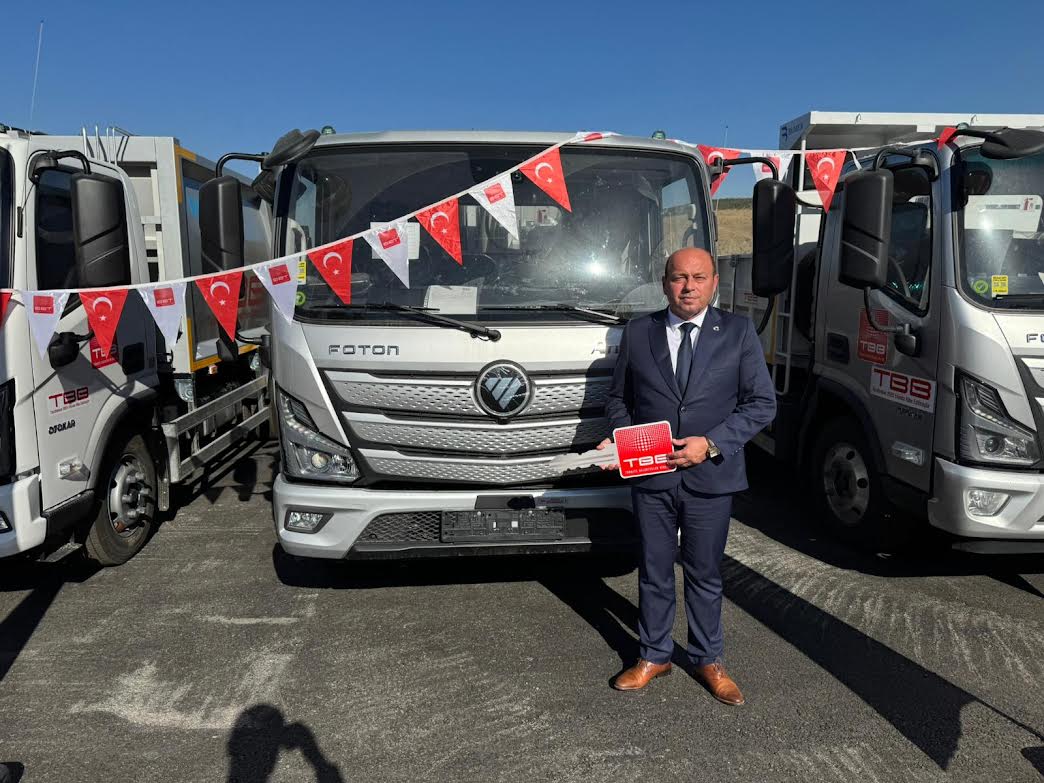 Ferizli Belediyesi'ne TBB'den Araç Desteği