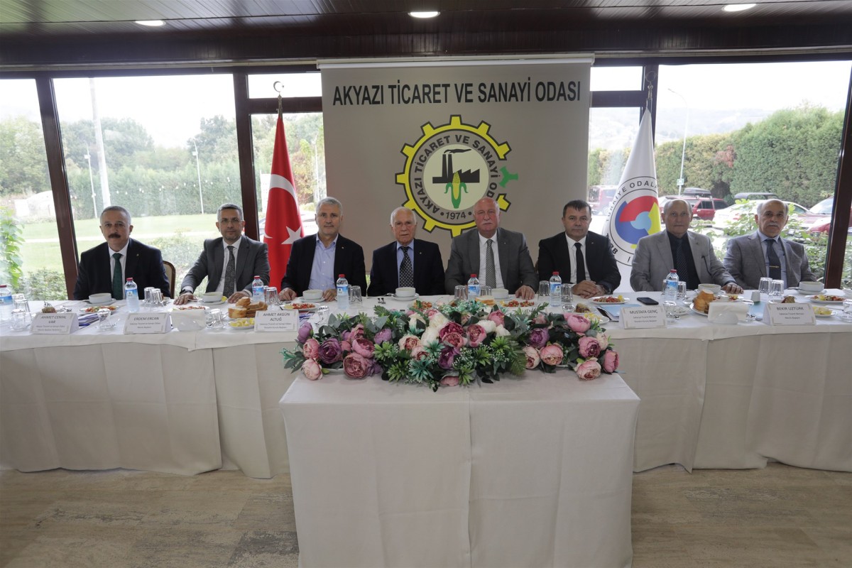Müşterek Toplantı için Akyazı'da Buluştular